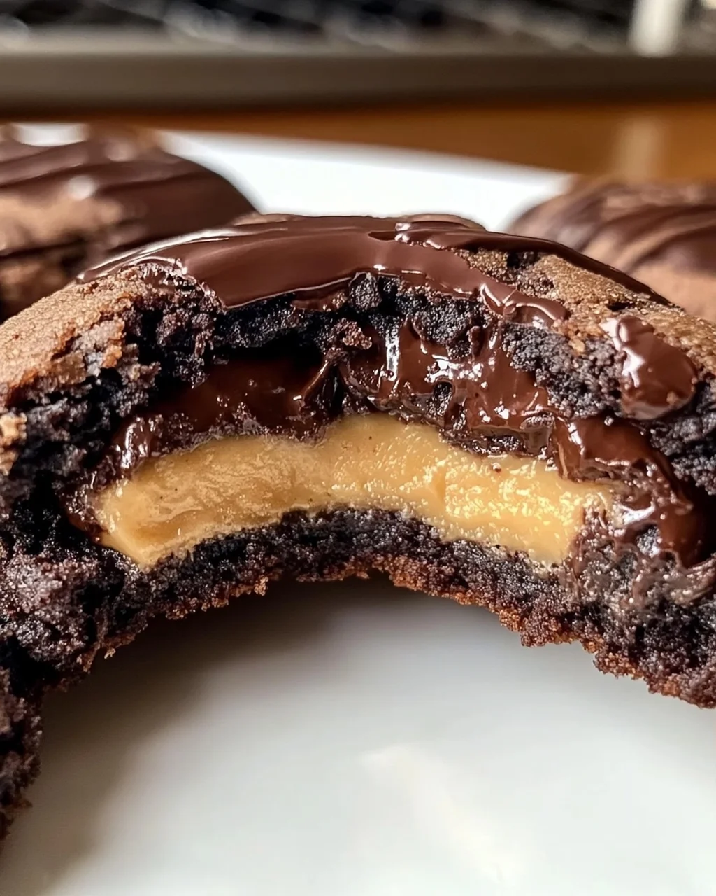 Schokoladen-Erdnussbutter gefüllte Kekse Rezept
